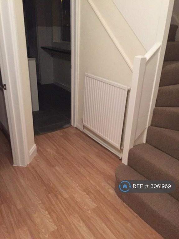 House in Dagenham - View 4