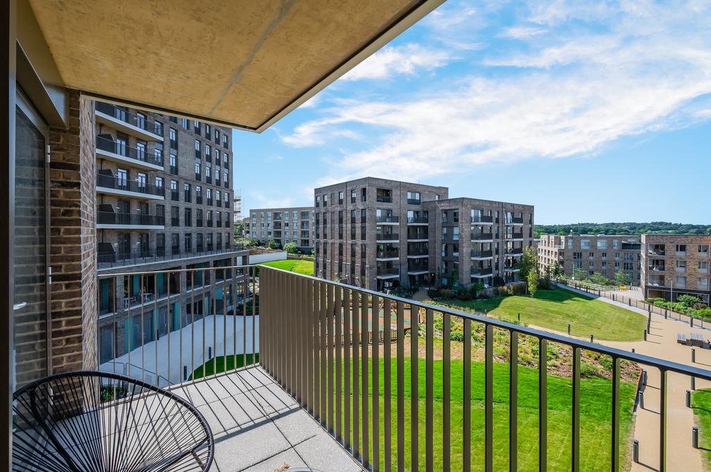 Apartment in London - View 2