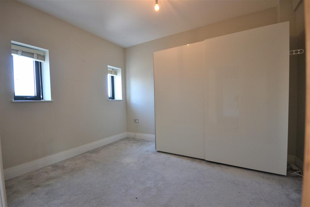 Apartment in London - View 2