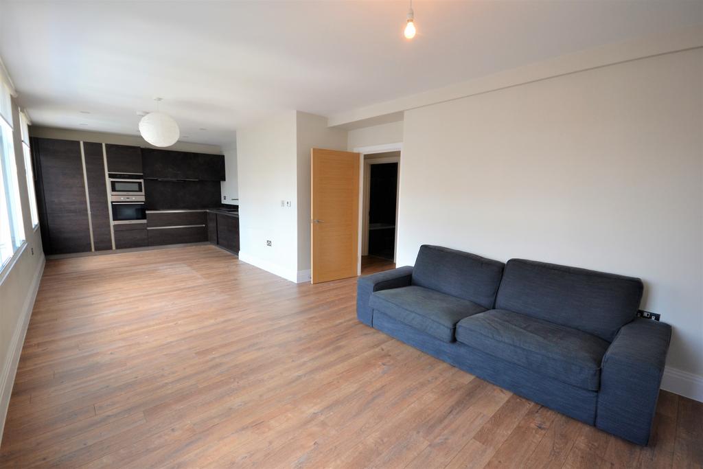 Apartment in London - View 4