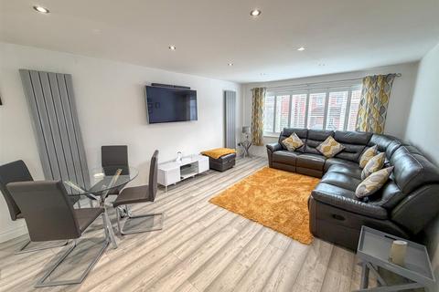 2 bedroom bungalow for sale, Station Road, Trevor, Llangollen