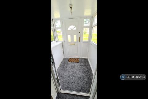 3 bedroom terraced house to rent, Radstone Walk, Leicester, LE5