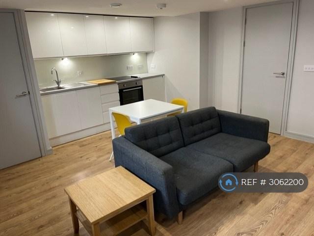 Apartment in Liverpool - View 5