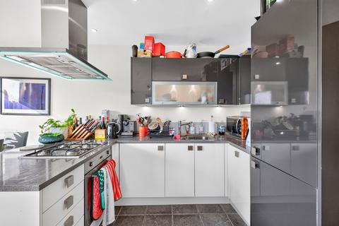 2 bedroom apartment to rent, Provost Street, Shoreditch, London, N1