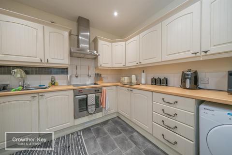 1 bedroom flat for sale, 95 Spring Gardens, Buxton