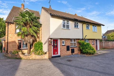 3 bedroom terraced house for sale, Crouch Street, Noak Bridge, SS15