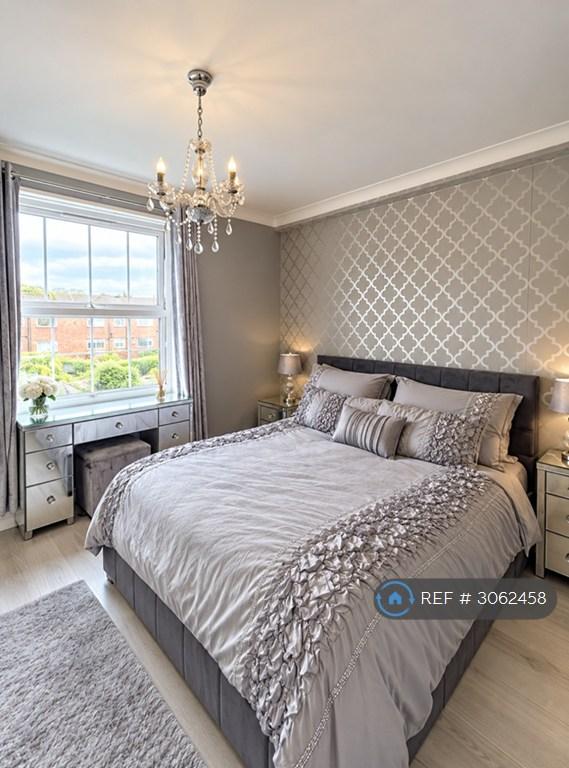 Apartment in London - View 3