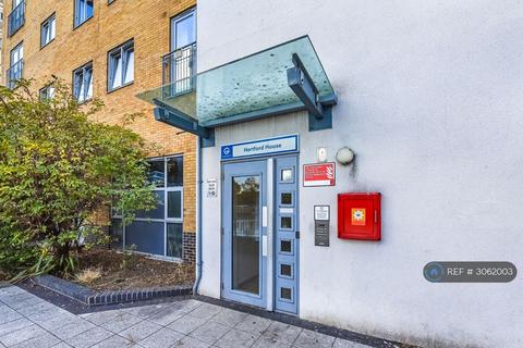 2 bedroom flat to rent, Hertford House, Northolt, UB5