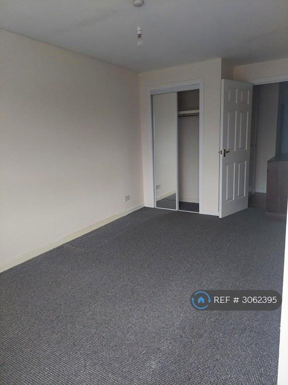 Apartment in Glasgow - View 5