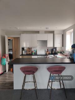 2 bedroom flat to rent, Crown Mews, Southampton, SO15