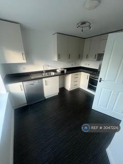 3 bedroom end of terrace house to rent, First Oak Drive, Mansfield, NG21