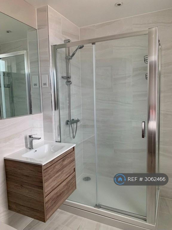 Apartment in London, New Southgate - View 5