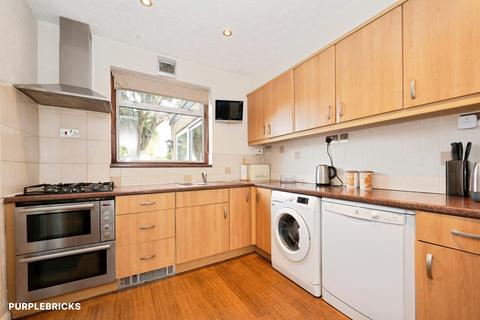 3 bedroom semi-detached house for sale, Cumberland Drive, Chessington, KT9