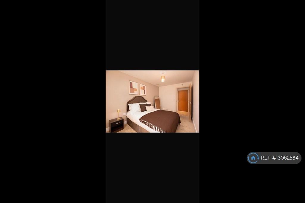Apartment in Leeds, West Yorkshire - View 3
