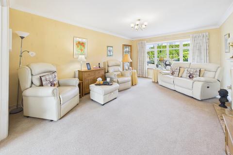 3 bedroom detached house for sale, Nicholas Way, Hemel Hempstead, HP2