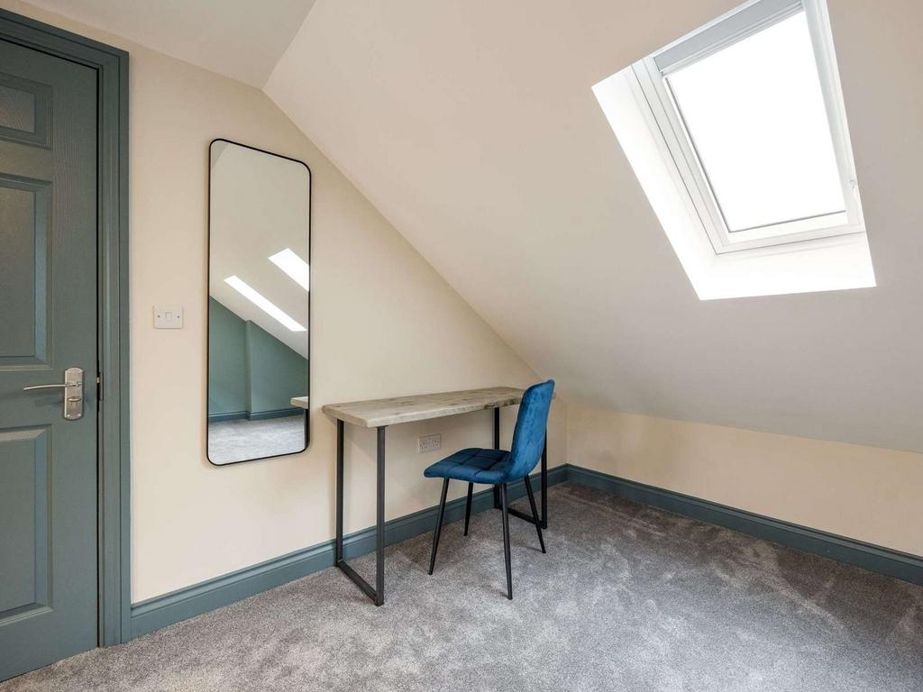 House in Oxford, Oxfordshire - View 4