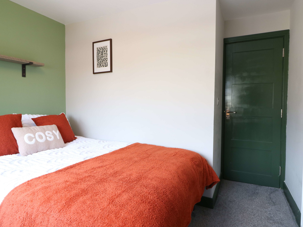 House in Kidlington - View 3