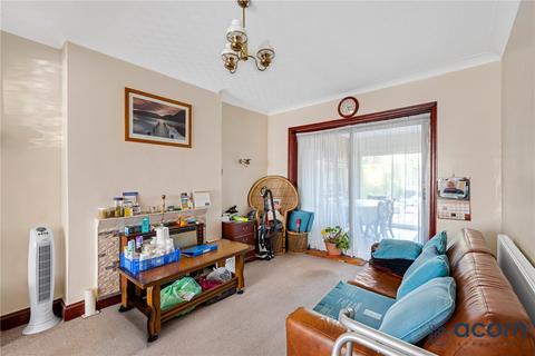 3 bedroom semi-detached house for sale, Springfield Mount, Kingsbury NW9