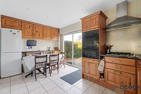 3 bedroom semi-detached house for sale, Springfield Mount, Kingsbury NW9