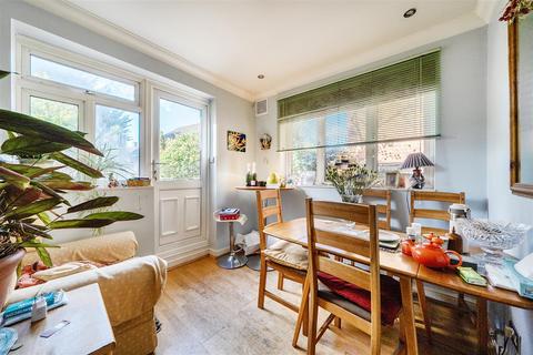3 bedroom semi-detached house for sale, Tolworth Road, Surbiton