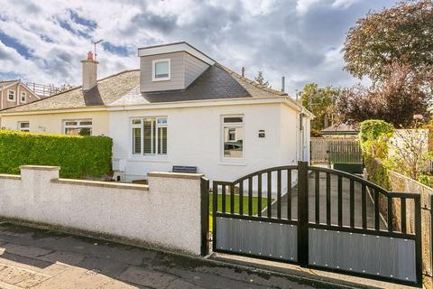 2 bedroom semi-detached bungalow for sale, Moredun Park Gardens, Moredun, Edinburgh, EH17