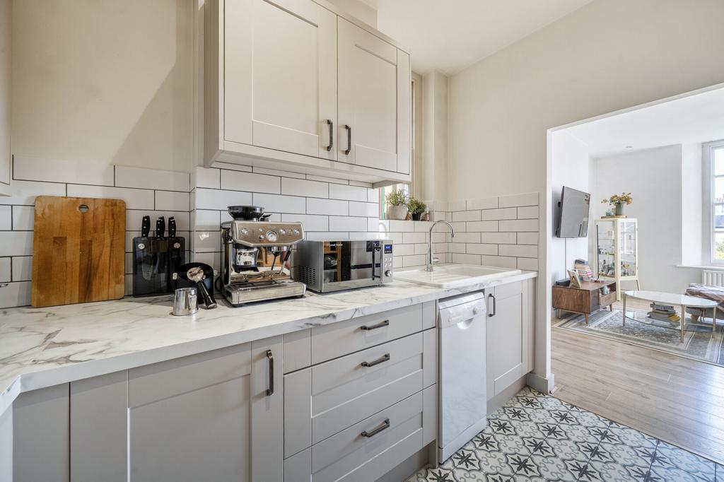 Apartment in Reading - View 2