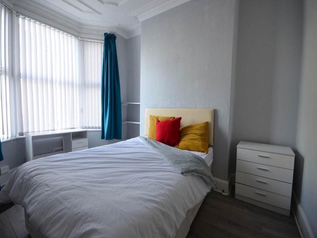 House in Merseyside - View 3