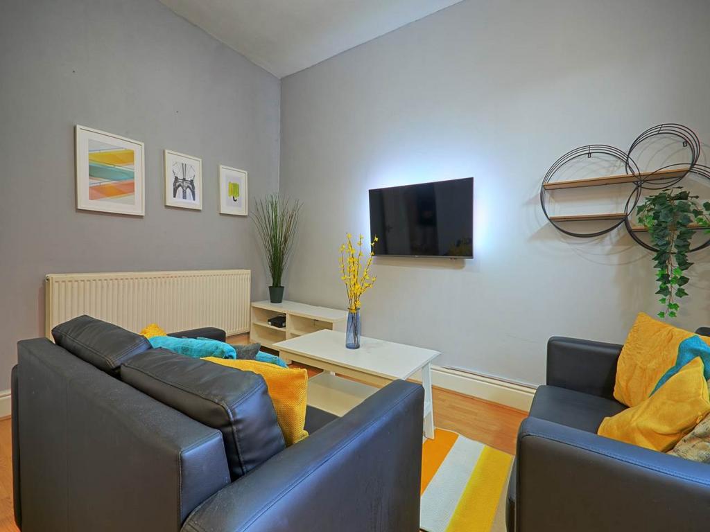 House in Liverpool - View 2
