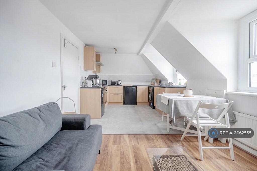 Apartment in London, KCH Business Park, Loughborough Junction - View 2