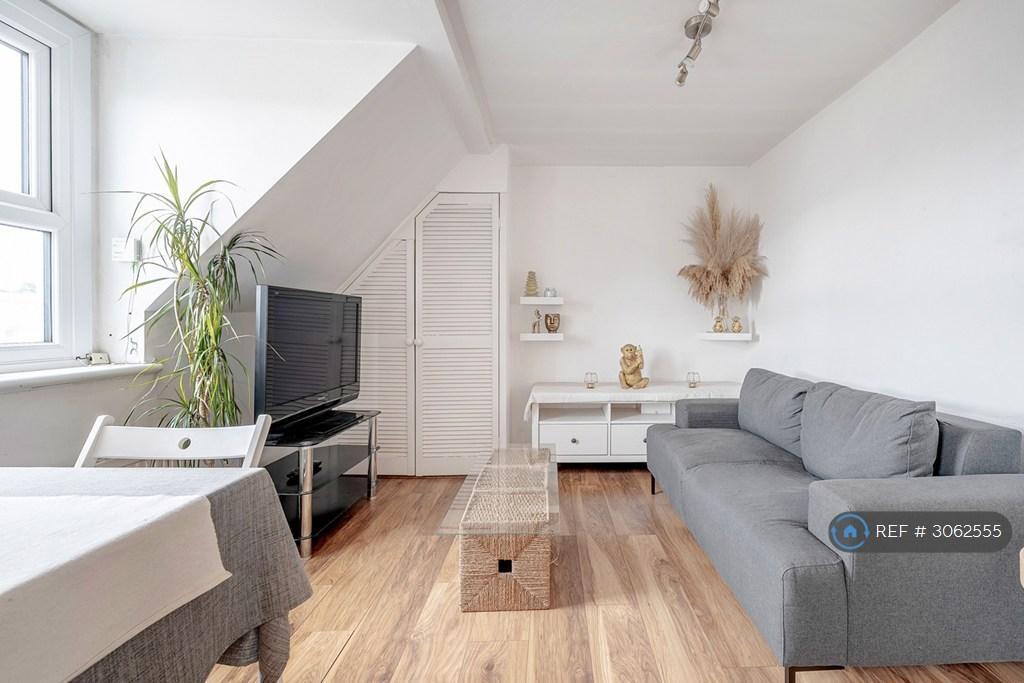 Apartment in London, KCH Business Park, Loughborough Junction - View 3