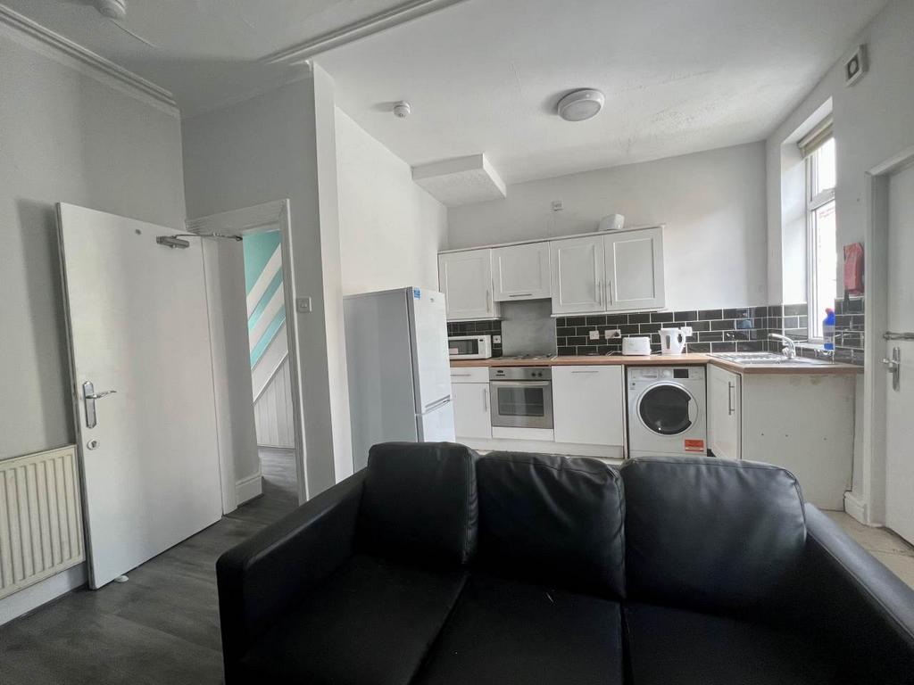 House in Liverpool - View 5