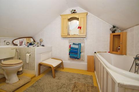 6 bedroom detached bungalow for sale, Beech Grove, Victoria, Ebbw Vale