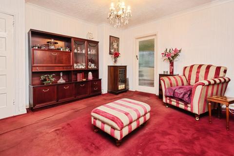 3 bedroom end of terrace house for sale, Ellerton Road, Birmingham, West Midlands, B44