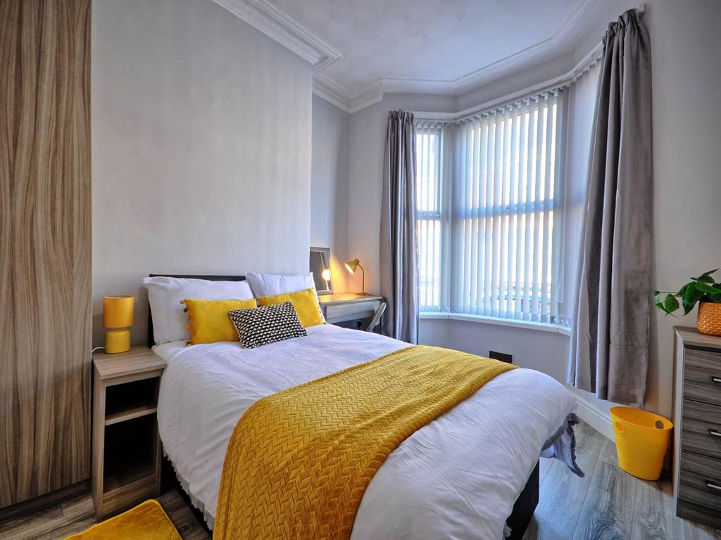 House in Liverpool, Kensington Fields, Kensington - View 3