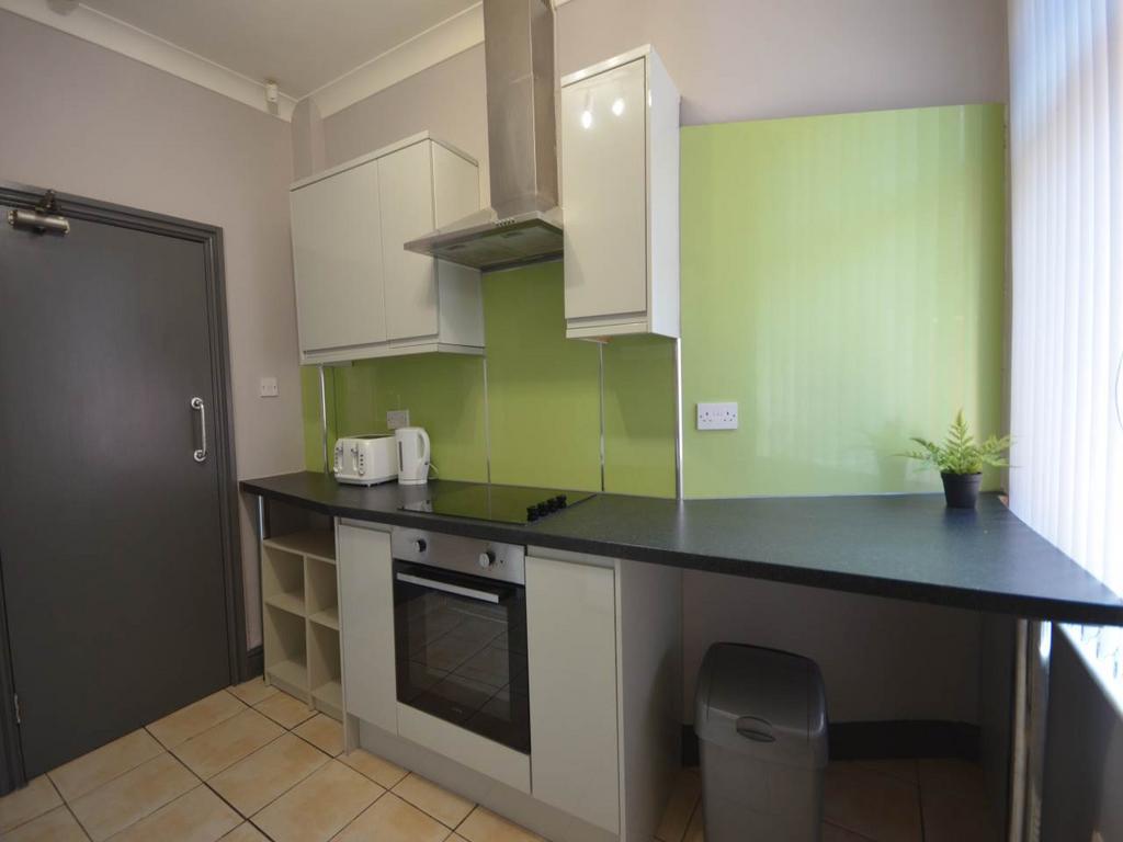 House in Liverpool, Wavertree - View 3