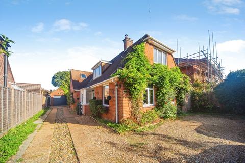 4 bedroom bungalow for sale, Burgess Road, Southampton, Hampshire, SO16