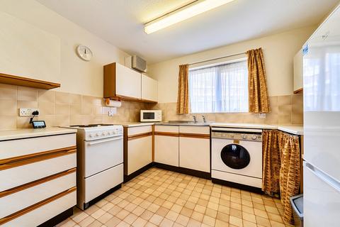 undefined, Windsor Close, Northwood