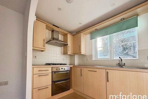 1 bedroom maisonette to rent, Chastleton Road, Swindon SN25