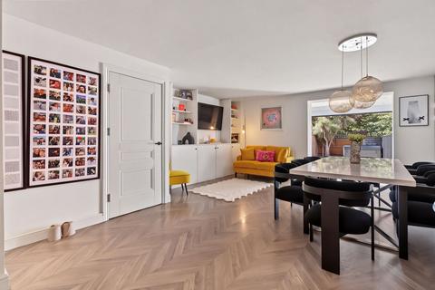 undefined, Chandlers Close, West Molesey, KT8