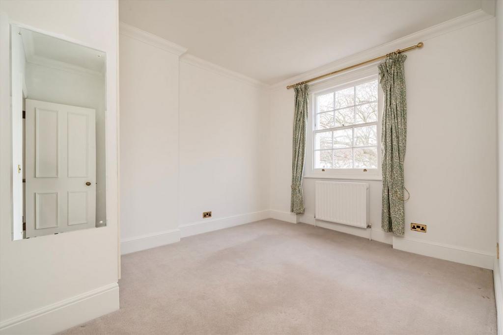 Apartment in London - View 3