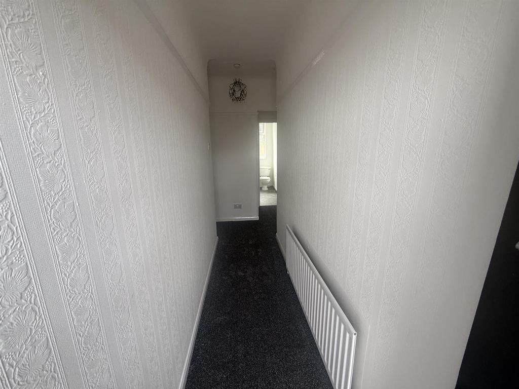 Apartment in Birkenhead - View 2