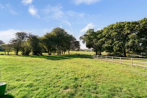 5 bedroom detached house for sale, Lymbridge Green, Stowting Common, Ashford, Kent, TN25
