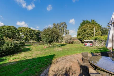 5 bedroom detached house for sale, Lymbridge Green, Stowting Common, Ashford, Kent, TN25