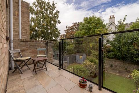 4 bedroom townhouse for sale, Wardie Dell, Edinburgh EH5