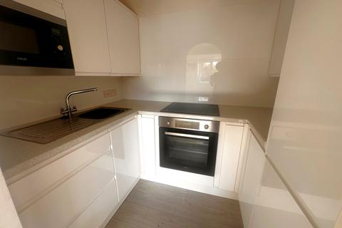 1 bedroom apartment for sale, Homeborough House, Brinton Lane, Hythe