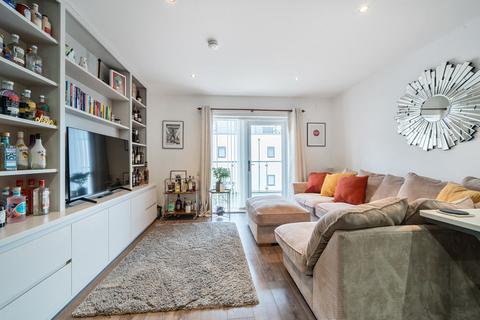 1 bedroom apartment for sale, Manston Court, 2 Thornbury Way, Waltham Forest, E17