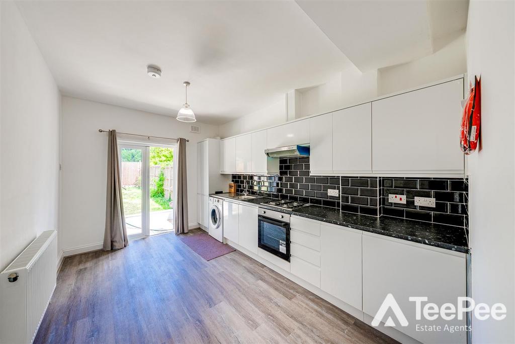 Apartment in London - View 2