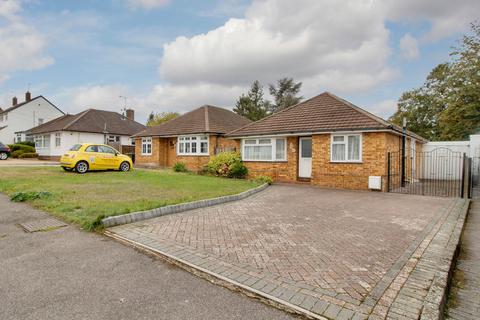3 bedroom detached bungalow for sale, St. Marys Way, Longfield, DA3 7PD