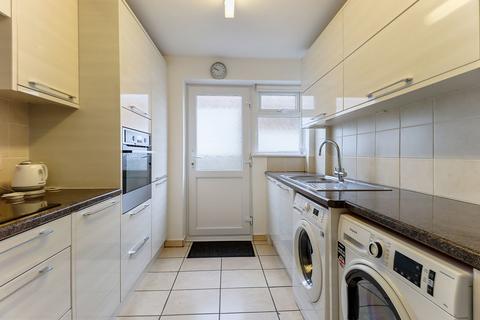3 bedroom detached bungalow for sale, St. Marys Way, Longfield, DA3 7PD