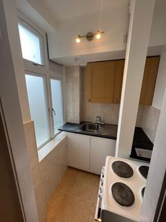 Studio to rent, Abercorn Place, London NW8